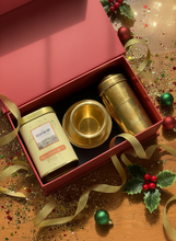Load image into Gallery viewer, Old Harbor Filter Coffee Gift Hamper (filter coffee+filter coffee maker+golden coffee dabara set)
