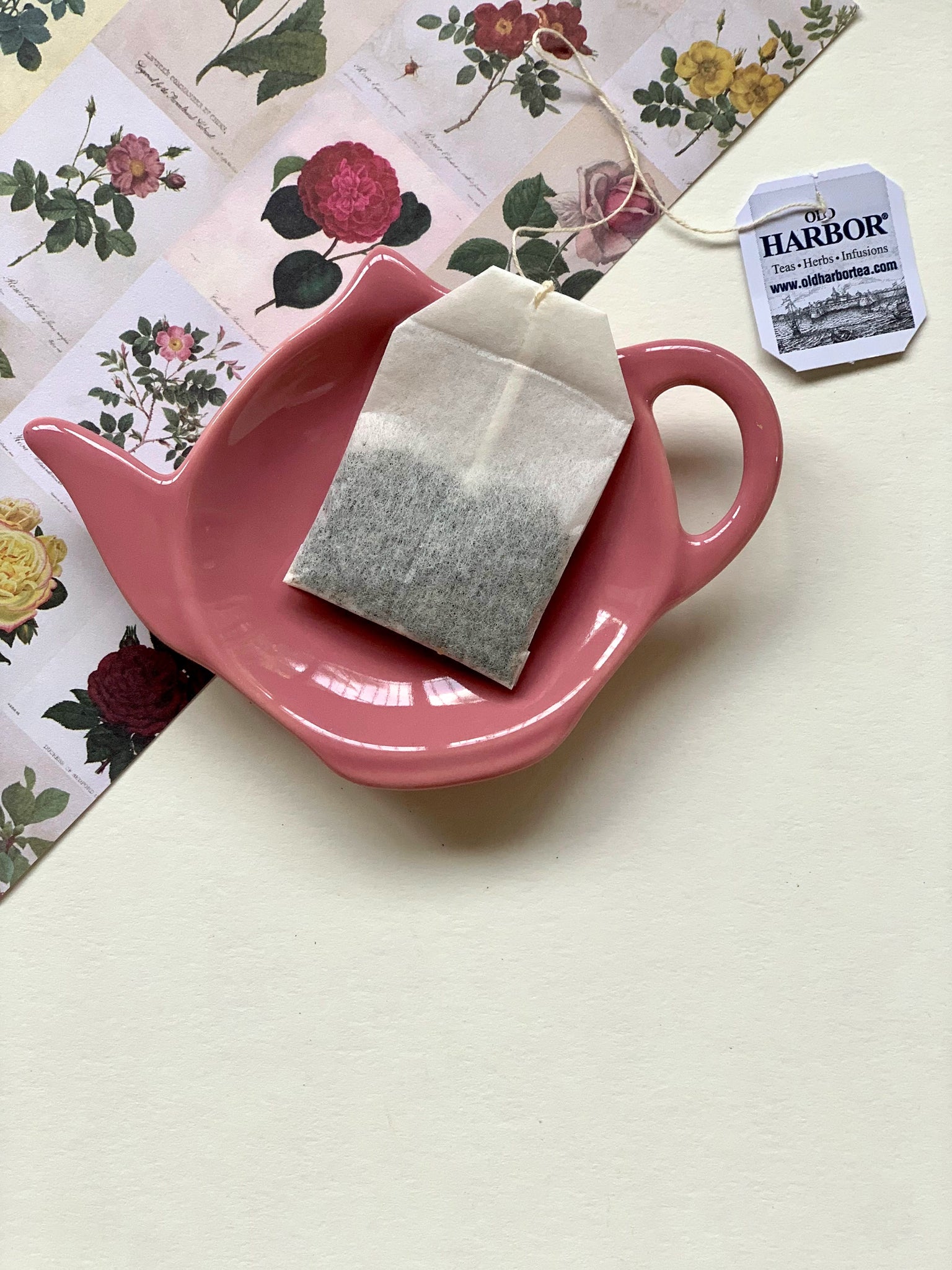 Old Harbor Teapot Shaped Tea Bag Holder | Tea Tidy | Spoon Rest